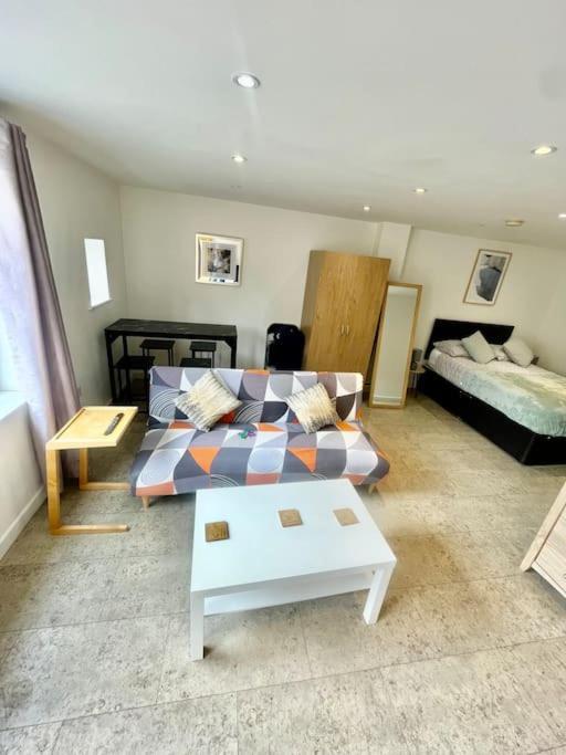 Cambridge City Centre Studio, Sleeps 3 Exterior foto